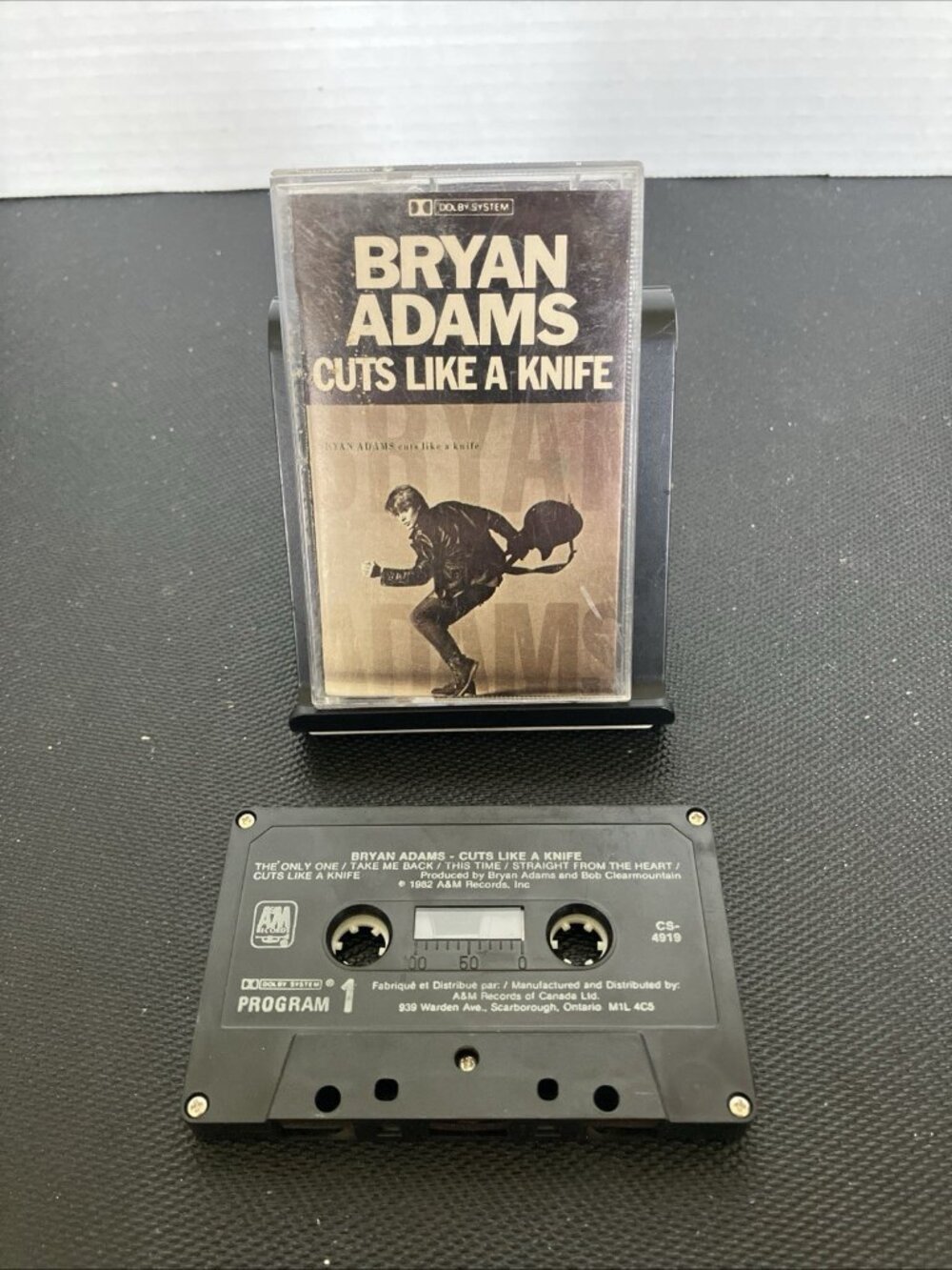 Bryan Adams: Cuts Like a Knife Cassette Tape ( Insert Damage )